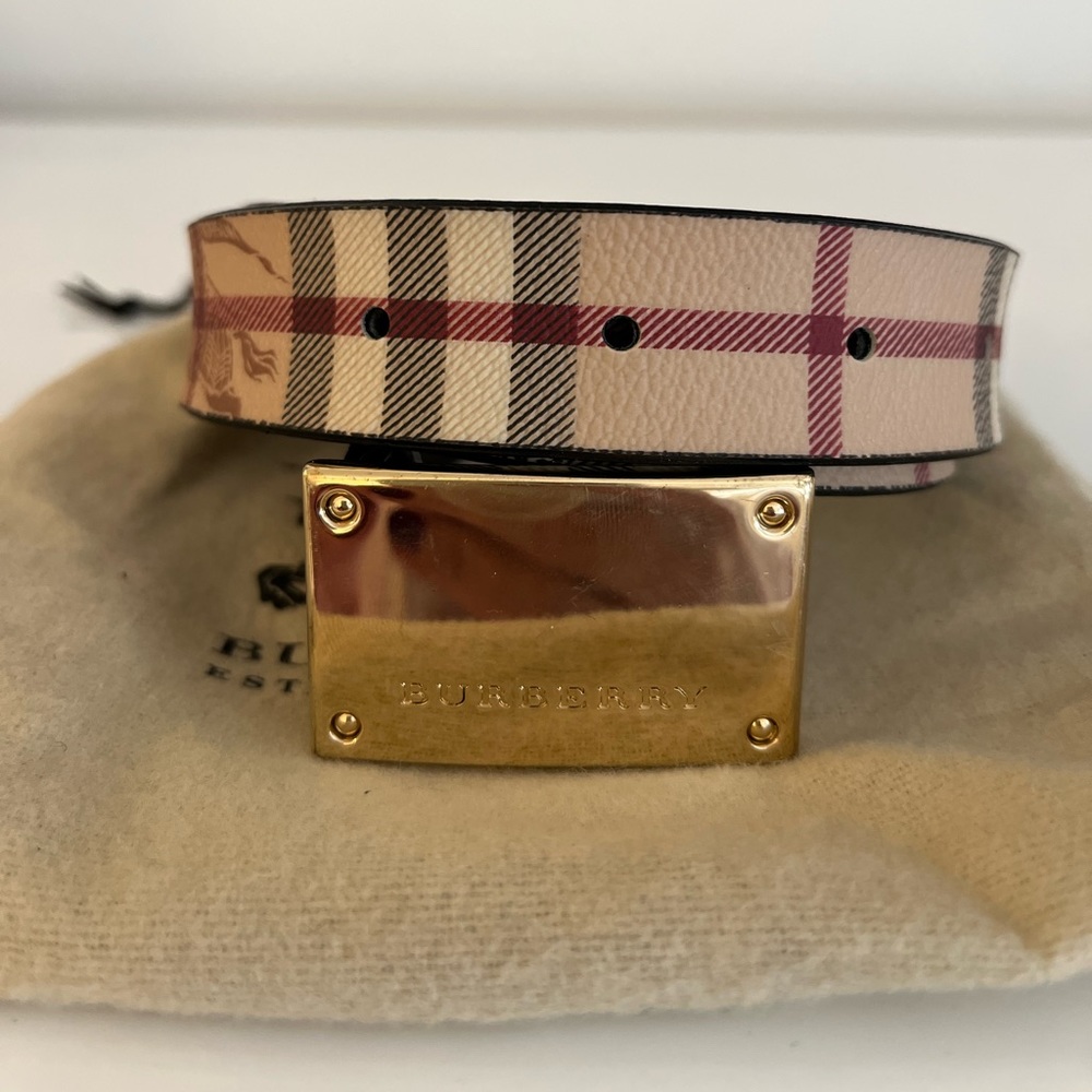 Burberry belt
